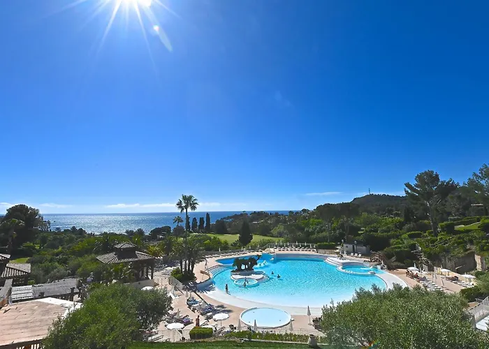 Апартаменты Les Bastides - O4 259 By Interhome