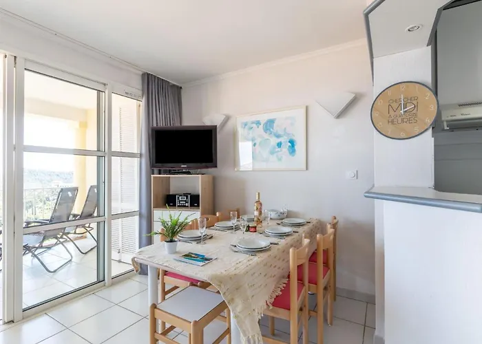 Appartement Les Bastides - O4 259 By Interhome
